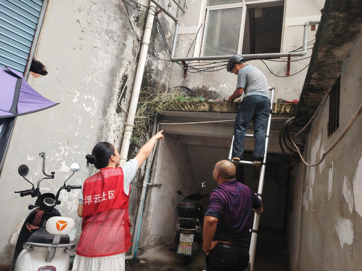 江西奉新:迅速响应居民“小事”“急事”