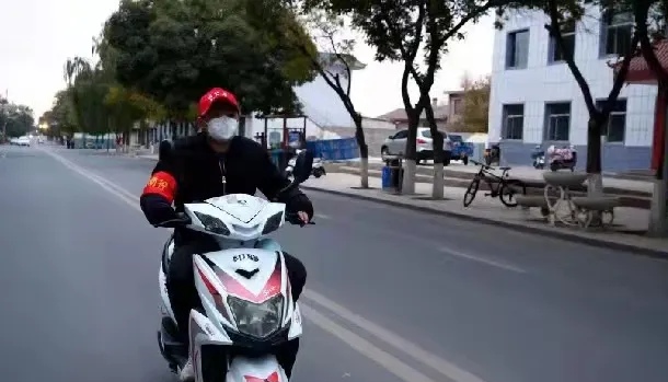 甘肃巾帼玫瑰守初心 披甲逆行再出发——记全国抗疫三八红旗手屈玲玉