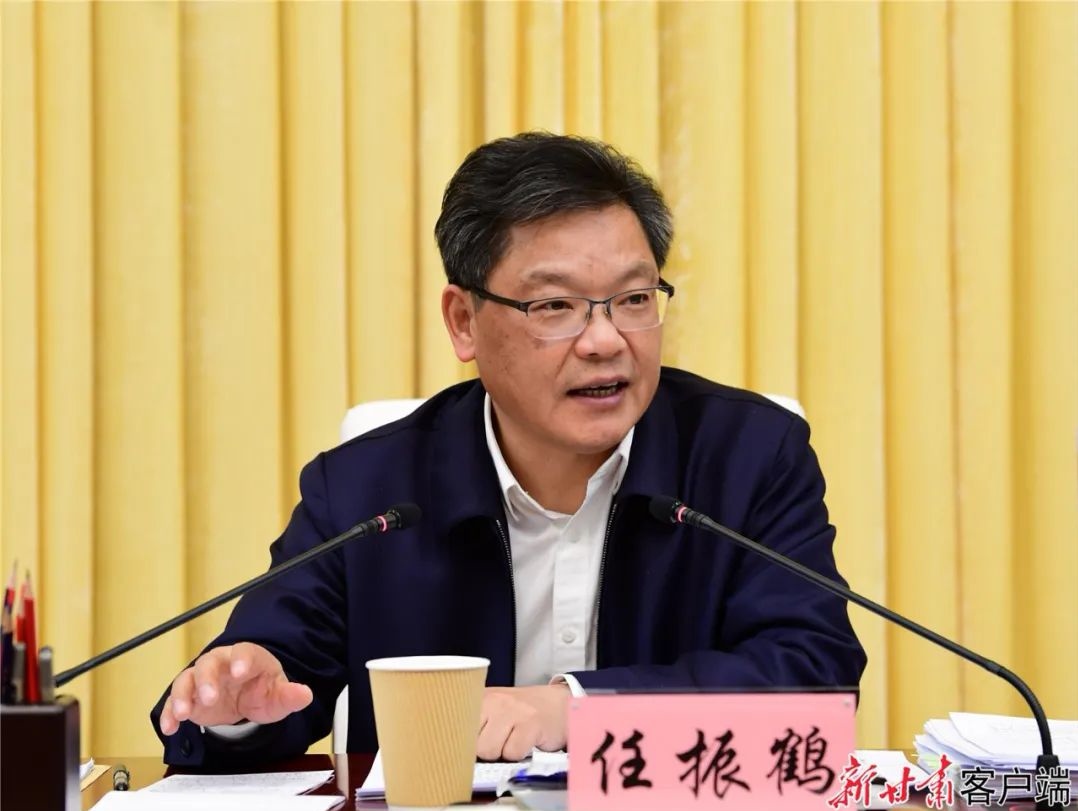 任振鹤在甘肃省政府务虚会议上强调 坚定信心开拓创新 埋头苦干勇毅前行 凝心聚力向着“两新”