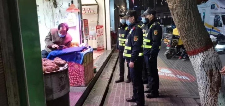 “城市管家”多措并举持续整治占道经营兰州市容市貌换新颜