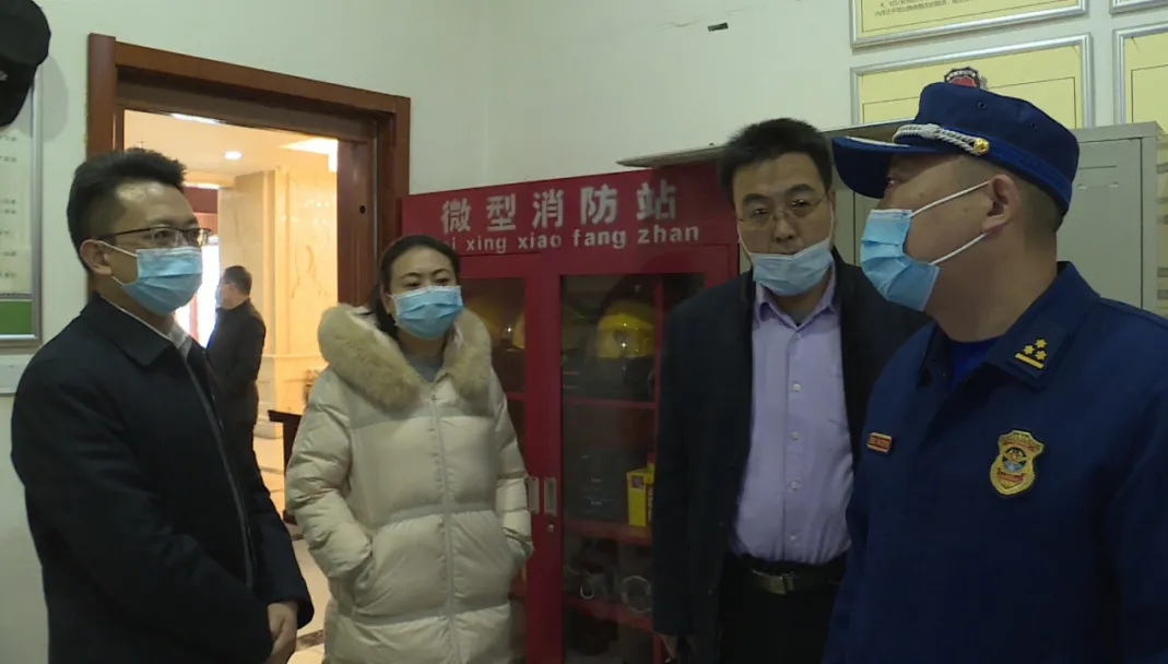 甘肃会宁县领导带队检查元旦期间疫情防控及安全生产工作