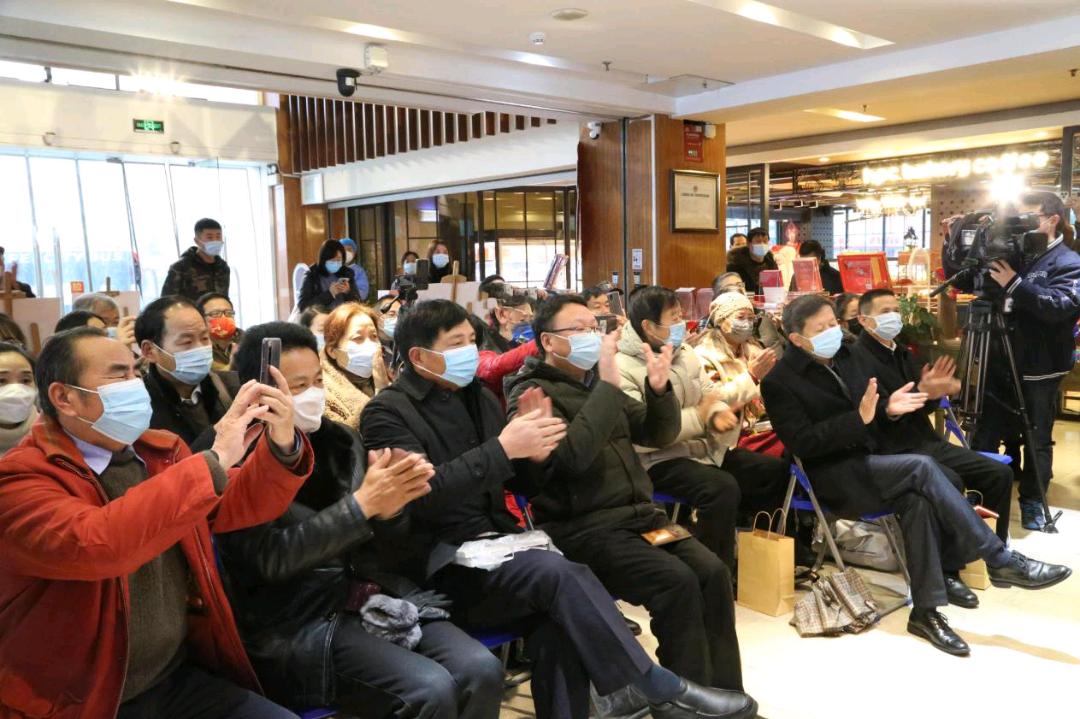 《挂职》公仆情  首发在庐城