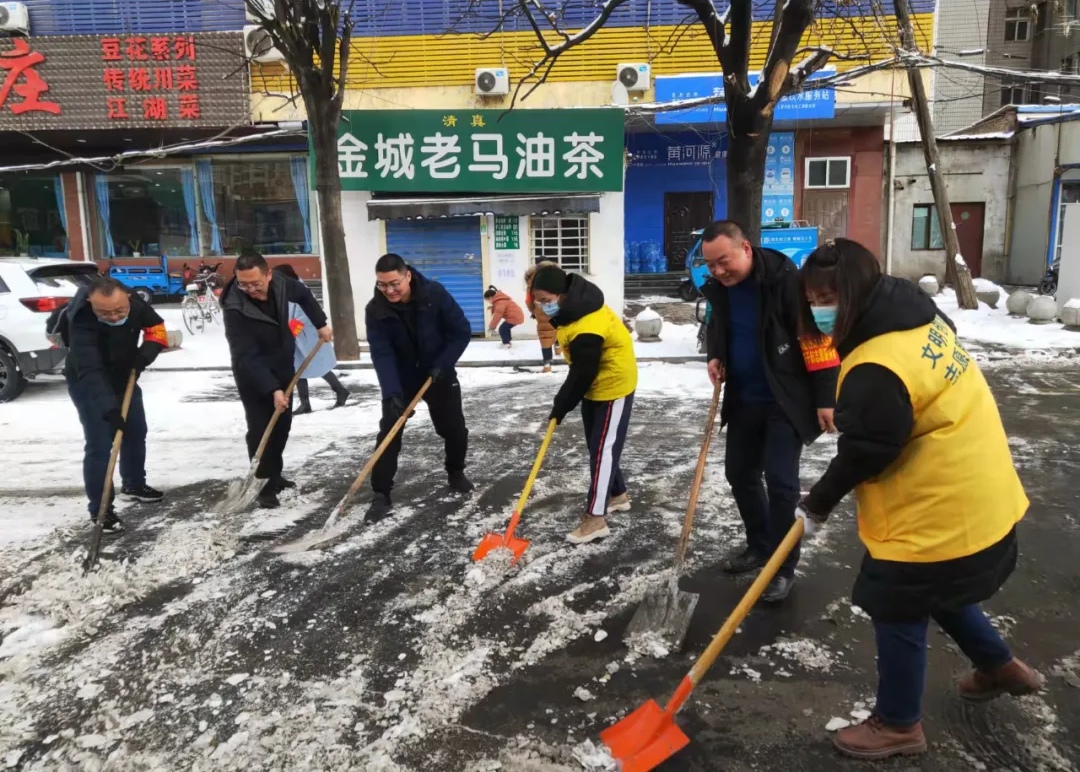 兰州七里河区西站街道西站东路社区“社工委+驻守干部”协同作战，打通社区治理“总开关”