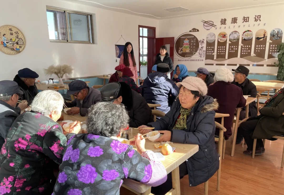 “孝老”服务让老人笑口常开——甘肃嘉峪关开启农村养老服务新模式