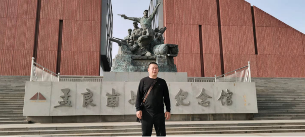 沂蒙拳哥：拍100集微视频讲党史 59岁一腔家国情怀(上)