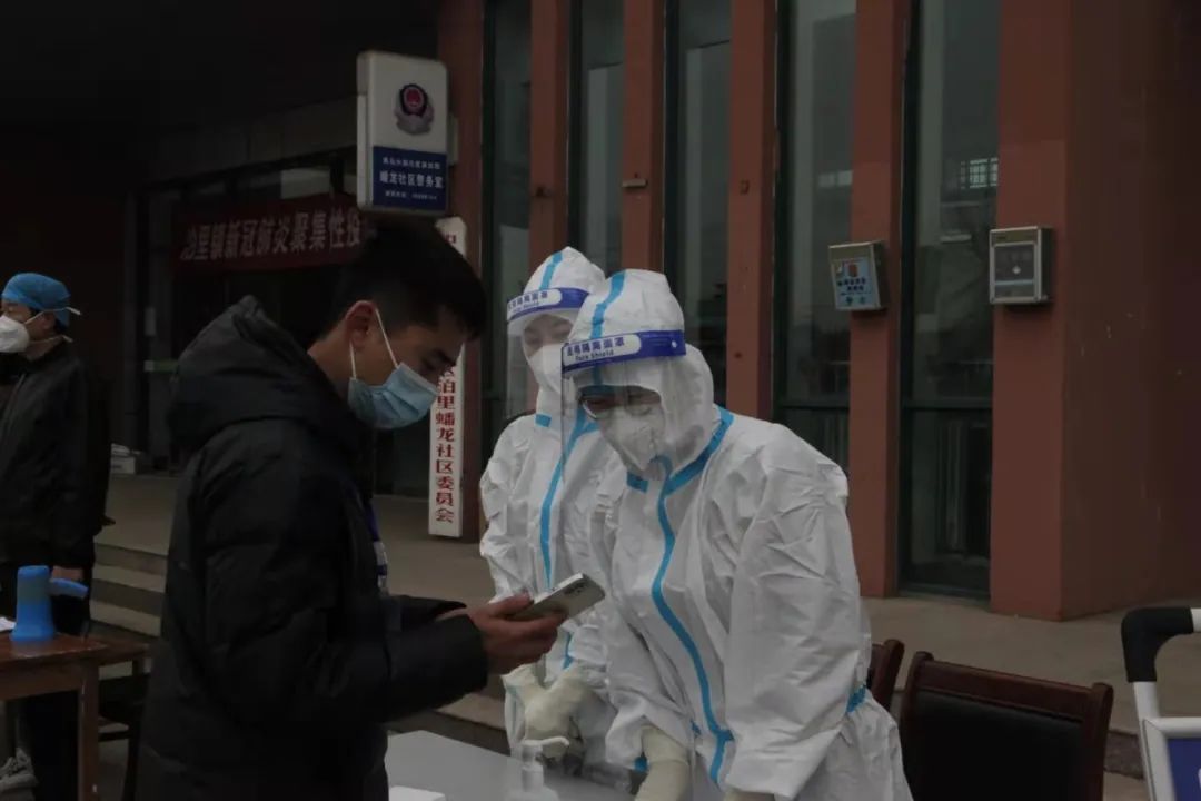 青岛西海岸新区泊里镇丁泽超：退役不退志，疫情防控显担当