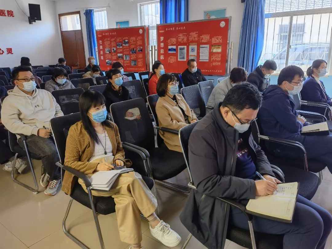 青岛西海岸新区六汪中心卫生院锤炼作风能力提升服务本领