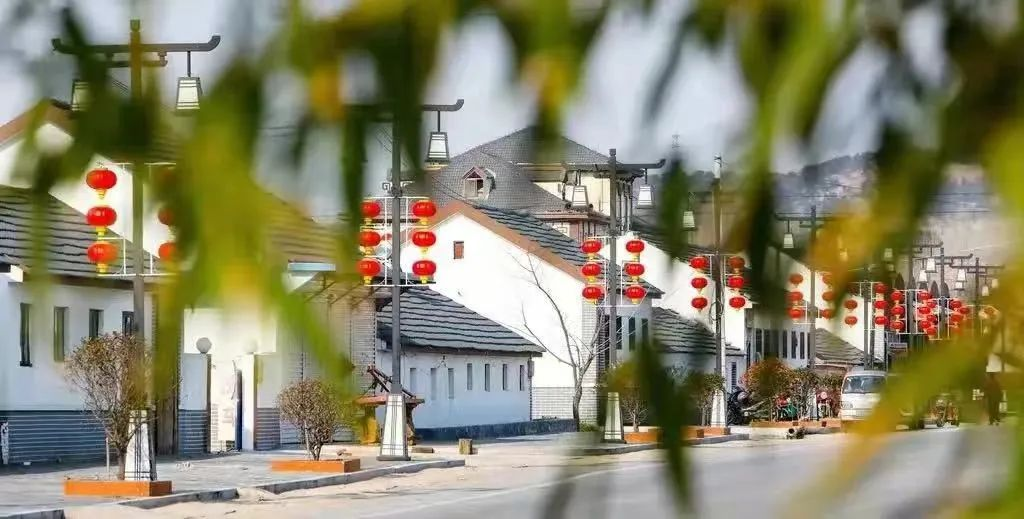 青岛西海岸新区大村镇强化环境整治提升乡村颜值