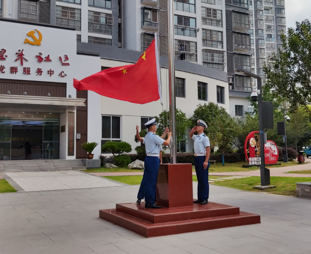 淮城街道恩来社区举行“永葆本色建家乡•强国强军当先锋”庆“八一”活动