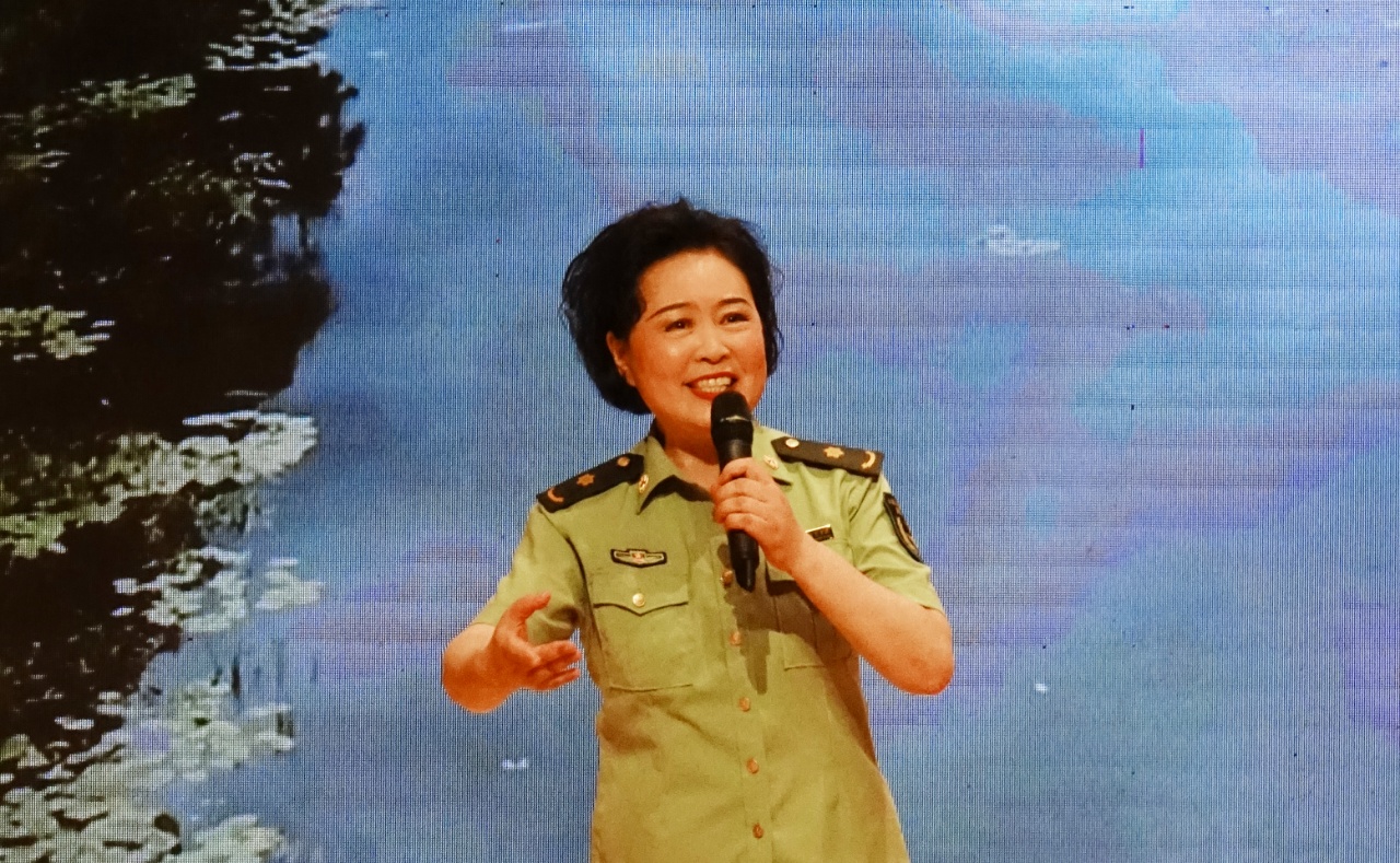 致敬人民音乐家 唱响军人的节日