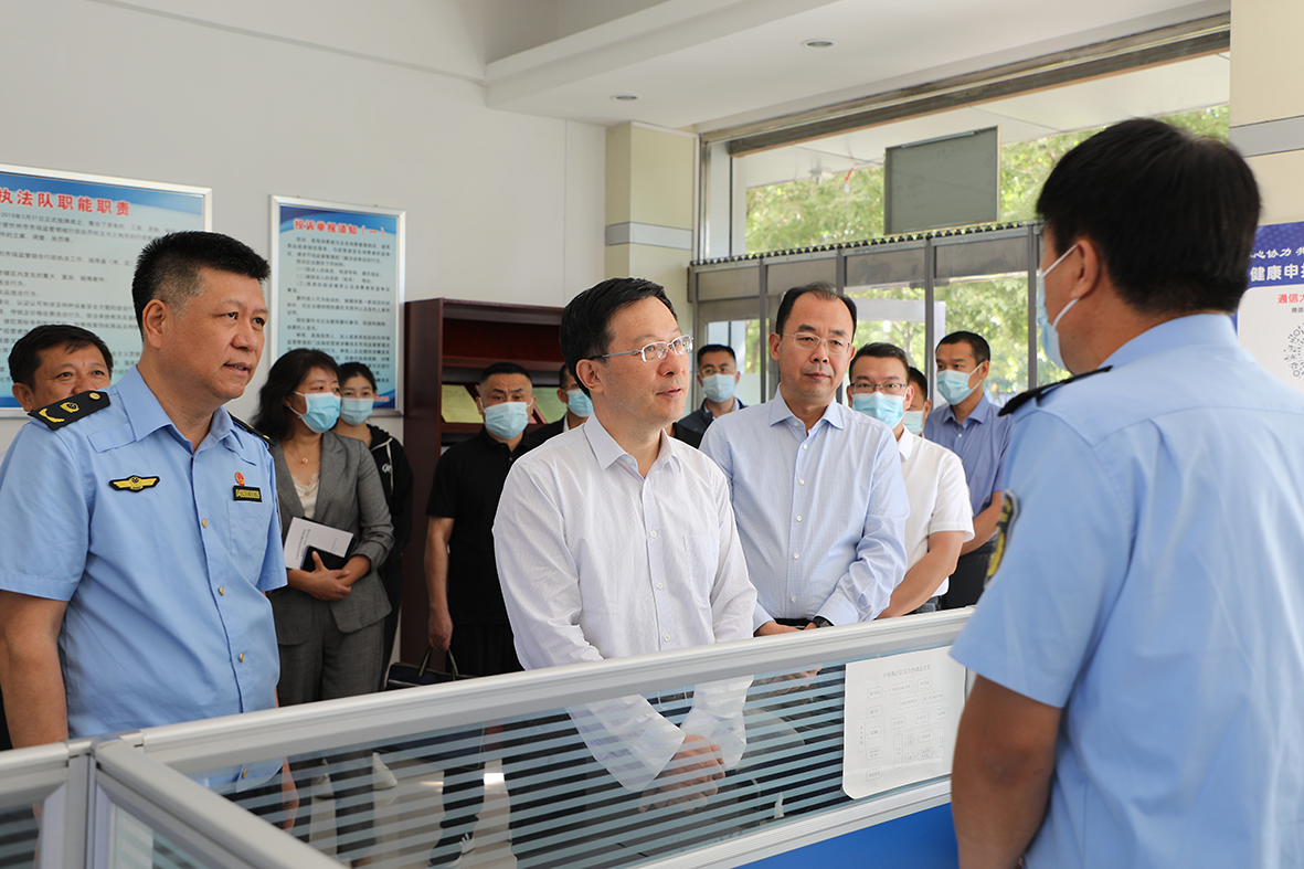 董一兵在忻州市调研督导法治山西、法治政府、法治社会一体建设试点工作