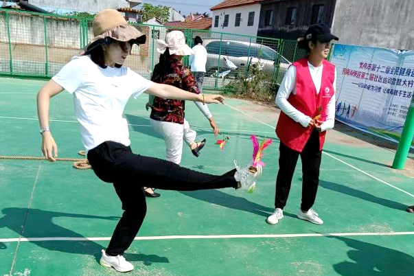 青岛西海岸新区大村镇社区运动会引导村民养成良好健身习惯