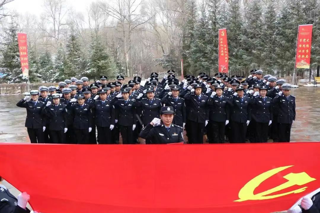 【奋进新征程 建功新时代 我们这十年】甘肃肃南公安：巍巍祁连百丈雪 不忘初心守民安