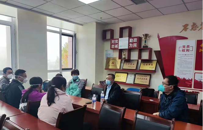 青岛市海洋发展局党员干部支援疫情防控一线：  争做战疫“排头兵”，当好逆行“急先锋”