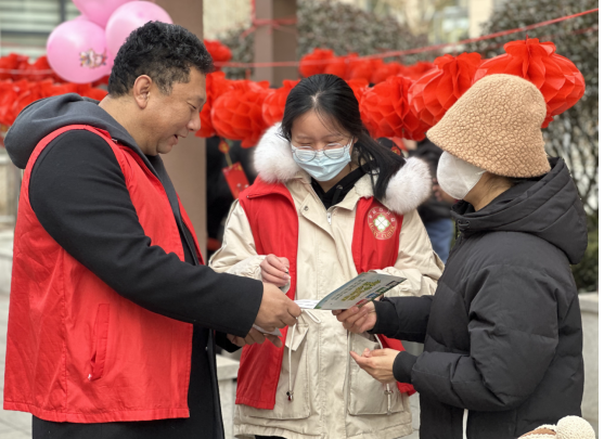 青岛西海岸灵山湾社区：活跃社区文化生活，增强邻里之间情感