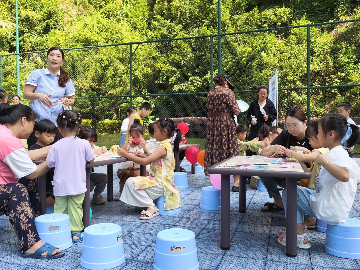 南平市延平区江景天城举办“欢乐嘉年华·快乐成长”主题活动圆满收官