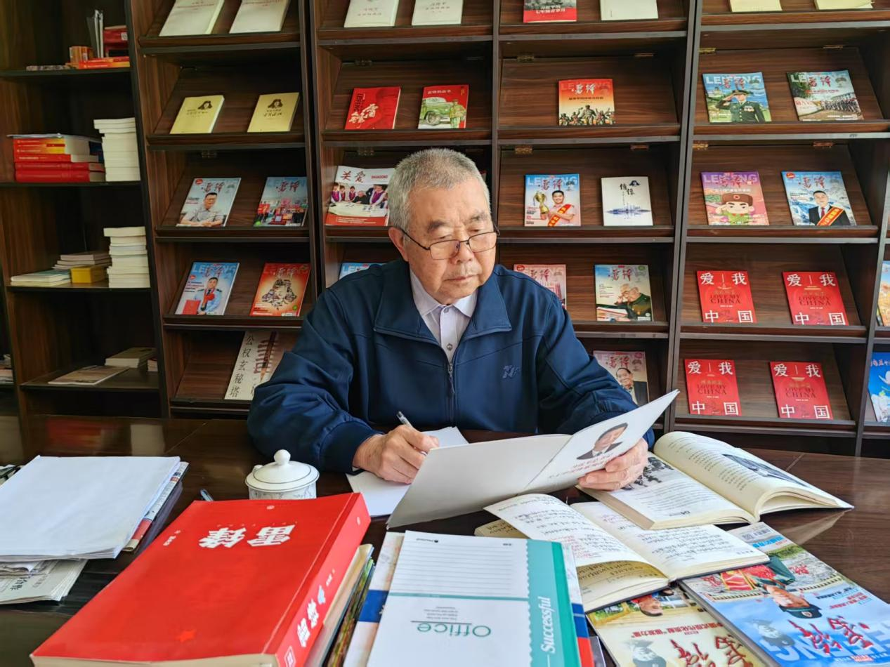 传递“锋”火，他奔忙在路上