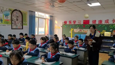 “食”刻警惕，以练筑防——南昌县斗柏路小学成功开展食品安全应急演练活动