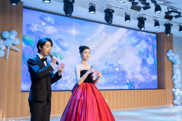 南昌县莲塘第六学校举办第一届校园歌手大赛